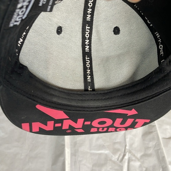 In n out burger SnapBack hat - Picture 5 of 5